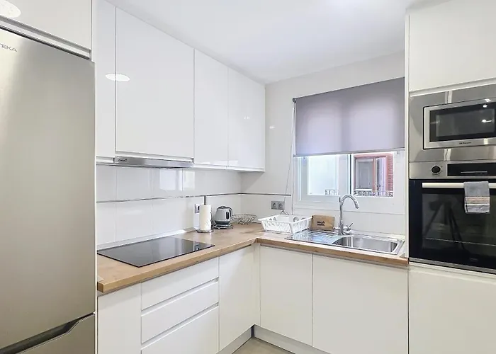 Modern By South Costa Apartment