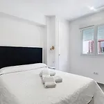 Modern By South Costa Apartament *