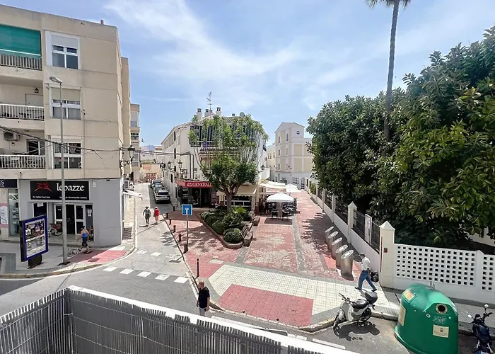 Modern By South Costa