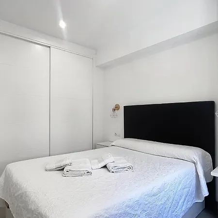 Appartamento Modern By South Costa